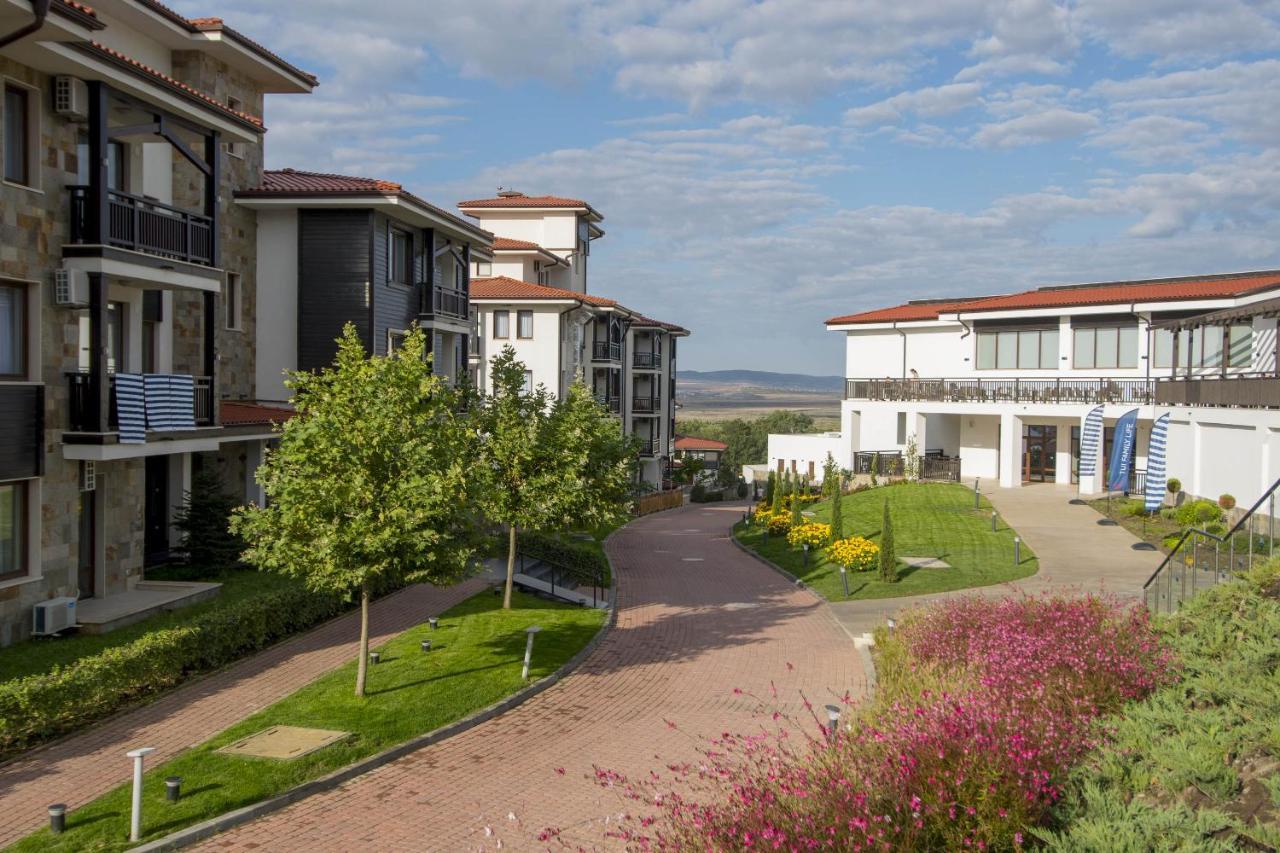Nevis Resort & Aqua Park Sunny Beach Exterior photo