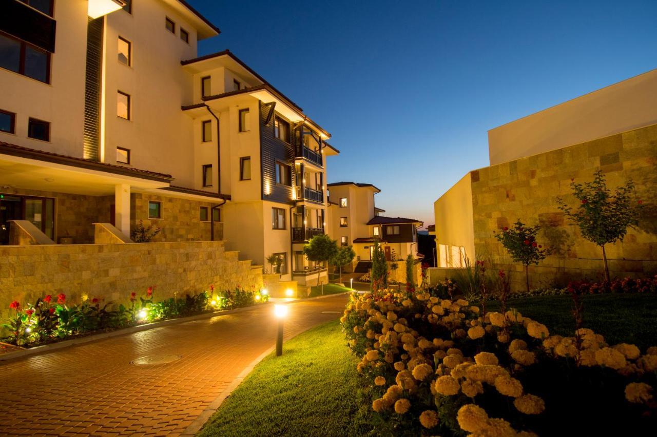 Nevis Resort & Aqua Park Sunny Beach Exterior photo